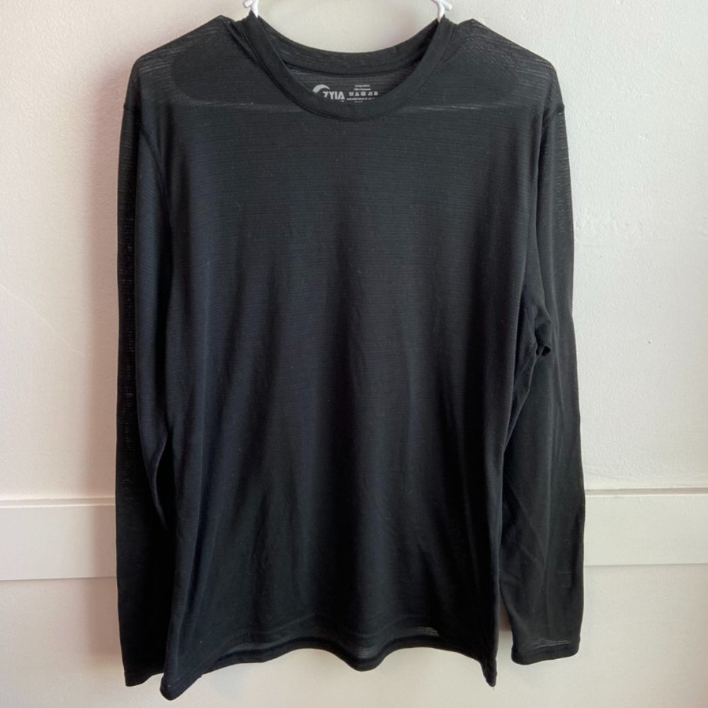 Zyia Active Black Striped Long Sleeve Shirt